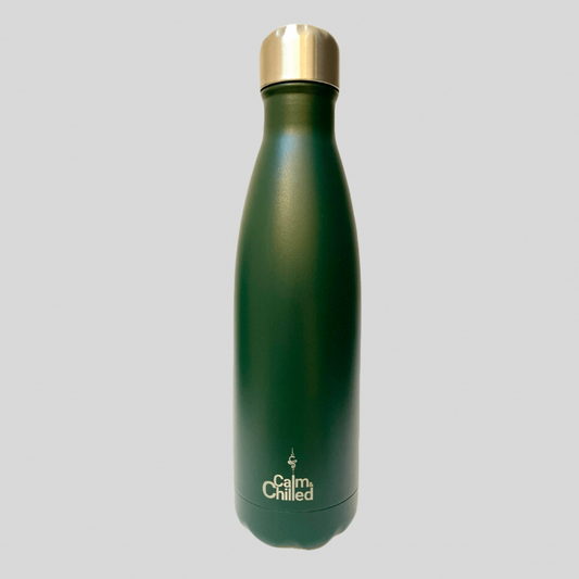 Calm & Chilled Vacuum Insulated 500ml Stainless Steel Water Bottle in Hammered Dark Green 500ml. Free Personalisation